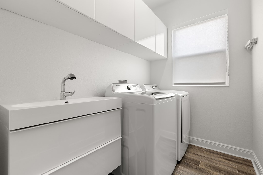 Property p6 image 48